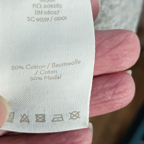 Boden polkadot top - Picture 2 of 7